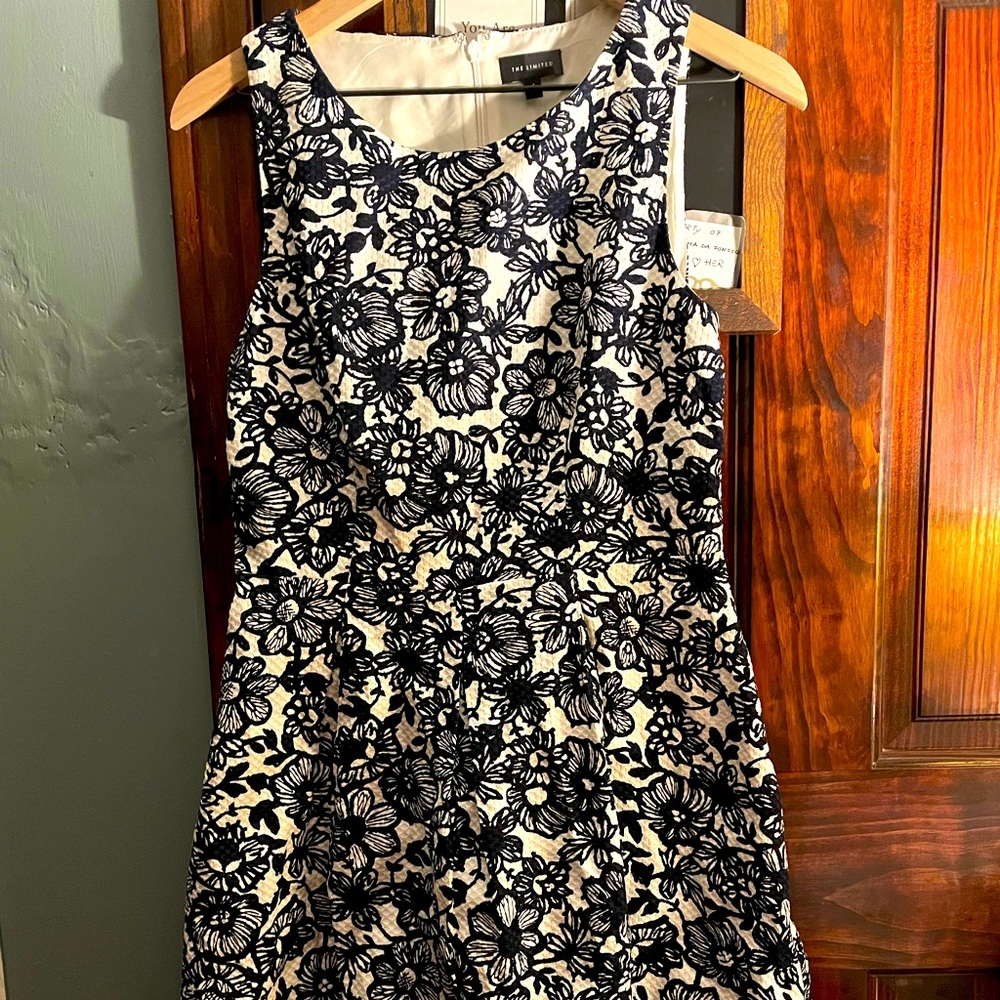 Beautiful dress from Limited Edition